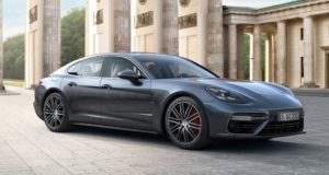 nova Porsche Panamera 2017